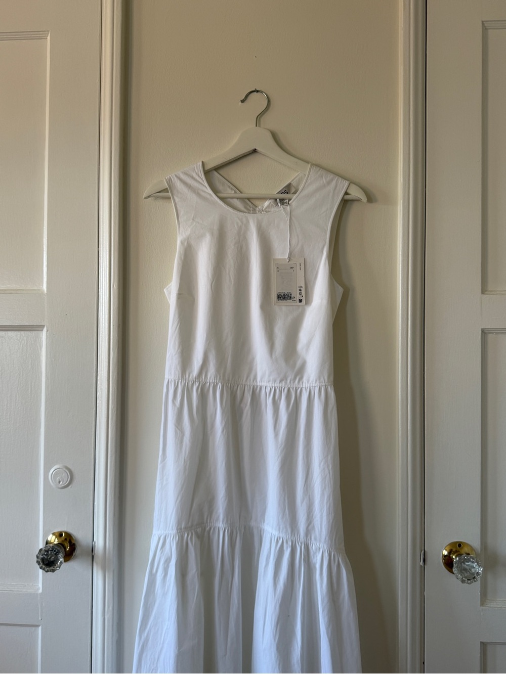 COS White Tiered Maxi Dress with Back Cutout - Picture 10 of 10